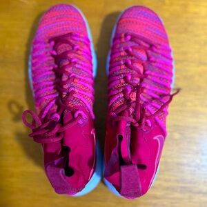 KD Knit HT sneakers